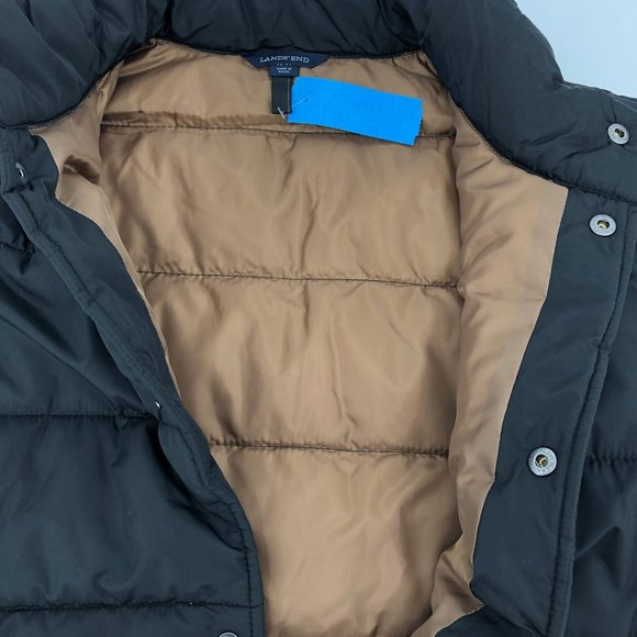 Black & Brown Classic Outdoor Vest | Perfect for Any Season - Picture 3 of 6